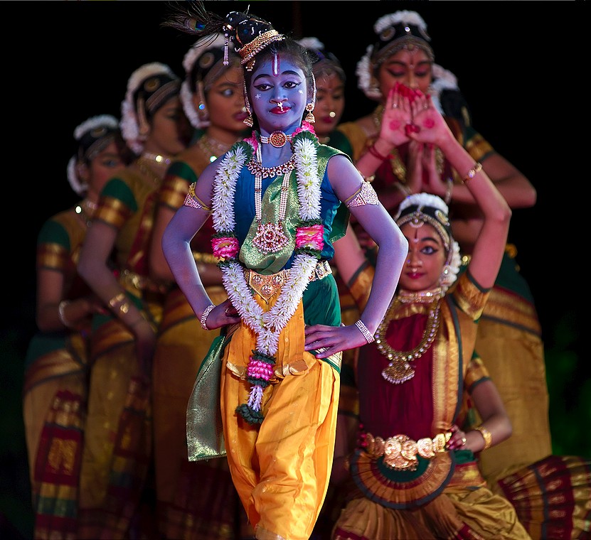 Sri Devi Nithralaya (Bharatanatyam) (Mamallapuram Dance Festival 2012 - Kuchipudi i nie tylko)